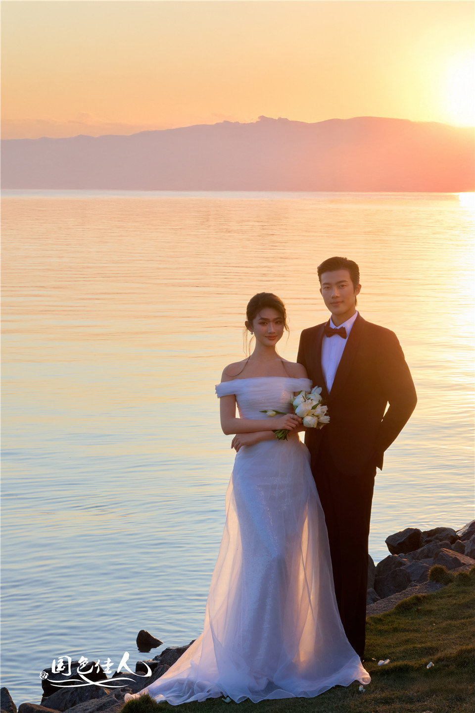 厦门婚纱摄影口碑商家国色佳人推荐夕阳海景婚